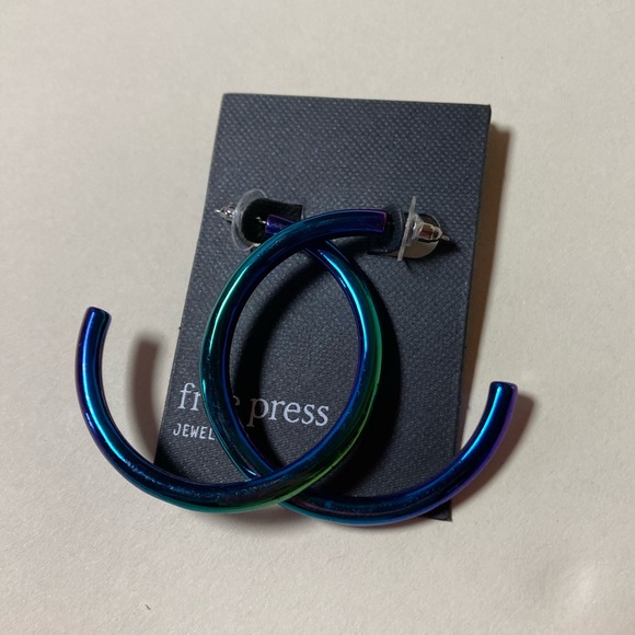 Set of 3 Free Press Earrings Rainbow Iridescent Shiny Finish - One Size NWT - Picture 2 of 10